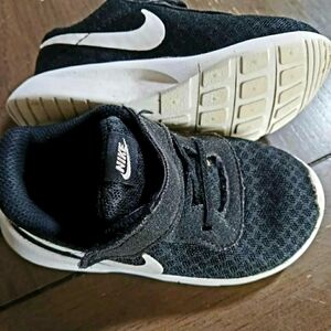 Nike sneakers (toddler)